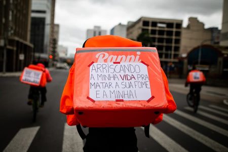 Aplicativos receberam mais de 50 mil avaliações negativas durante a greve dos entregadores