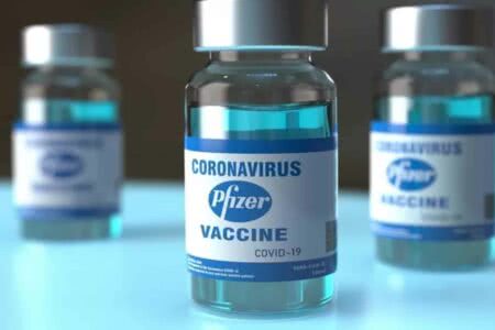 Anvisa recebe pedido da Pfizer para autorizar nova vacina bivalente contra a covid-19