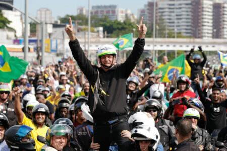 Bolsonaro, em uma 