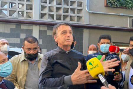 Bolsonaro saiu do hospital sem máscara após quatro dias internado. Foto: Annie Zanetti/Tv Brasil