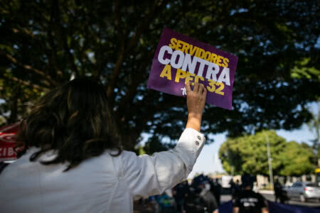 Servidores públicos do RS estão mobilizados contra a PEC 32 e aderem à greve do dia 18. Foto: Luiza Castro/Sul21