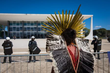 Indígenas acusam Bolsonaro de crimes contra a humanidade e contra o meio ambiente. (Foto: Cícero Pedrosa Neto/Amazônia Real)