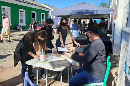 Houve votação presencial em 91 municípios em 24 regiões dos Conselhos Regionais de Desenvolvimento. (Foto: CUT-RS)