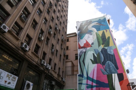 Centro de Porto Alegre ganha 4 grandes murais coloridos em edifícios; veja fotos