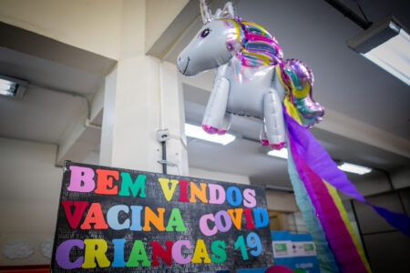 Em Porto Alegre, vacinação infantil começou em janeiro. Novo público de 3 e 4 anos é estimado em 281 mil crianças. Foto: Luiza Castro/Sul21