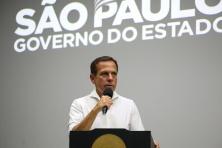 Doria desiste de concorrer à presidência