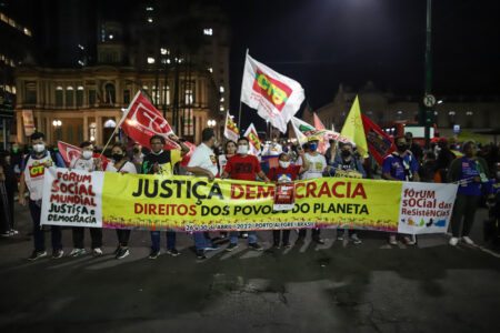 Frente Democrática e Comitês Populares de Luta (por Selvino Heck)