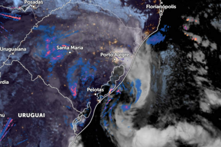 Meteorologista diz que estações são importantes para coletar dados e compreender os eventos climáticos. Foto: Zoom Earth/ Reprodução