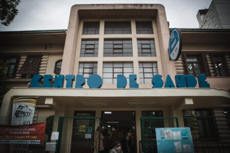 MP pede suspensão de lei sancionada por Melo que esvazia Conselho Municipal de Saúde