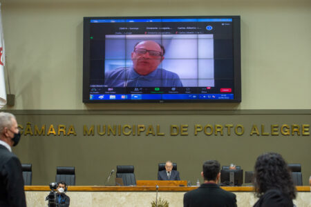 João Bosco Vaz toma posse na Câmara de Vereadores da Capital