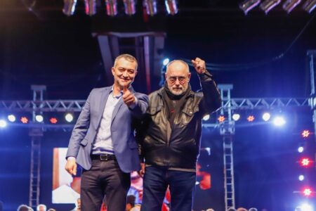 Edegar Pretto e Pedro Ruas participaram de evento com Lula em Porto Alegre no dia 1º de junho | Foto: Rafael Stédile/Divulgação