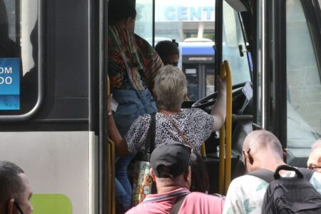 Queda de passageiros já vinha ocorrendo antes da pandemia. Foto: Tânia Rêgo/Agência Brasil