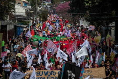 Um mês, menos de um mês, a arrancada final (por Selvino Heck)