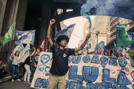 Bibo Nunes, os estudantes merecem respeito! (por Airton Silva)