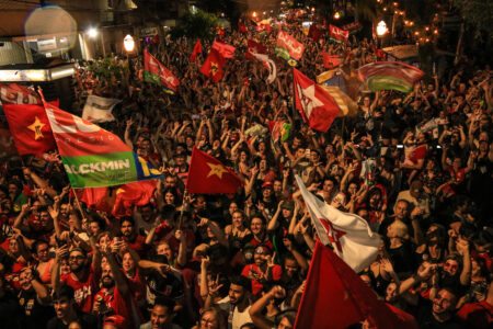 Revolução fascista e informação: a derrota provisória da morte (por Tarso Genro)