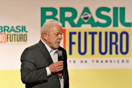 Lula 3: foco no mercado interno em busca da retomada (por Flavio Fligenspan)