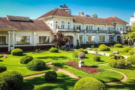 Porto Alegre na contramão da história! (por Adriano Skrebsky Reinheimer)