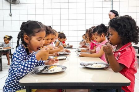 Projeto propõe mudar lei que permite compra de vaga na rede privada de educação infantil