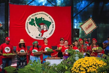 ‘Enfrentar a fome é enfrentar a questão da terra’: MST debate desafios para 2023