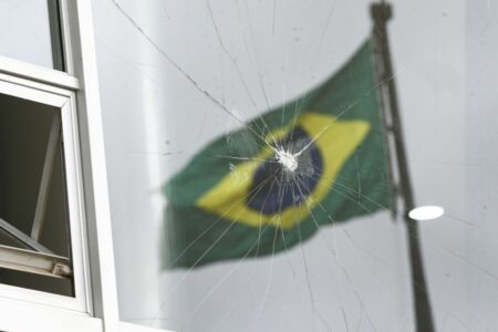 Valor bloqueado de financiadores golpistas sobe para R$ 18,5 milhões