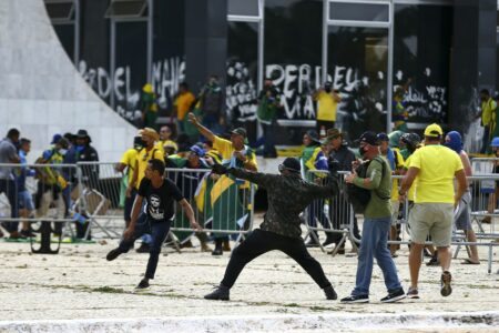 Manifestantes invadem Congresso, STF e Palácio do Planalto | Foto: Marcelo Camargo/Agência Brasil