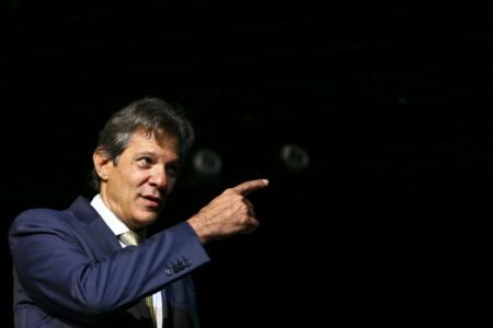 Haddad anuncia pacote de R$ 242,7 bi para superávit primário em 2023