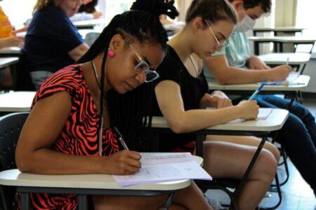 Primeiro dia de Vestibular teve Redação e outras provas | Foto: Ana Terra Firmino/UFRGS